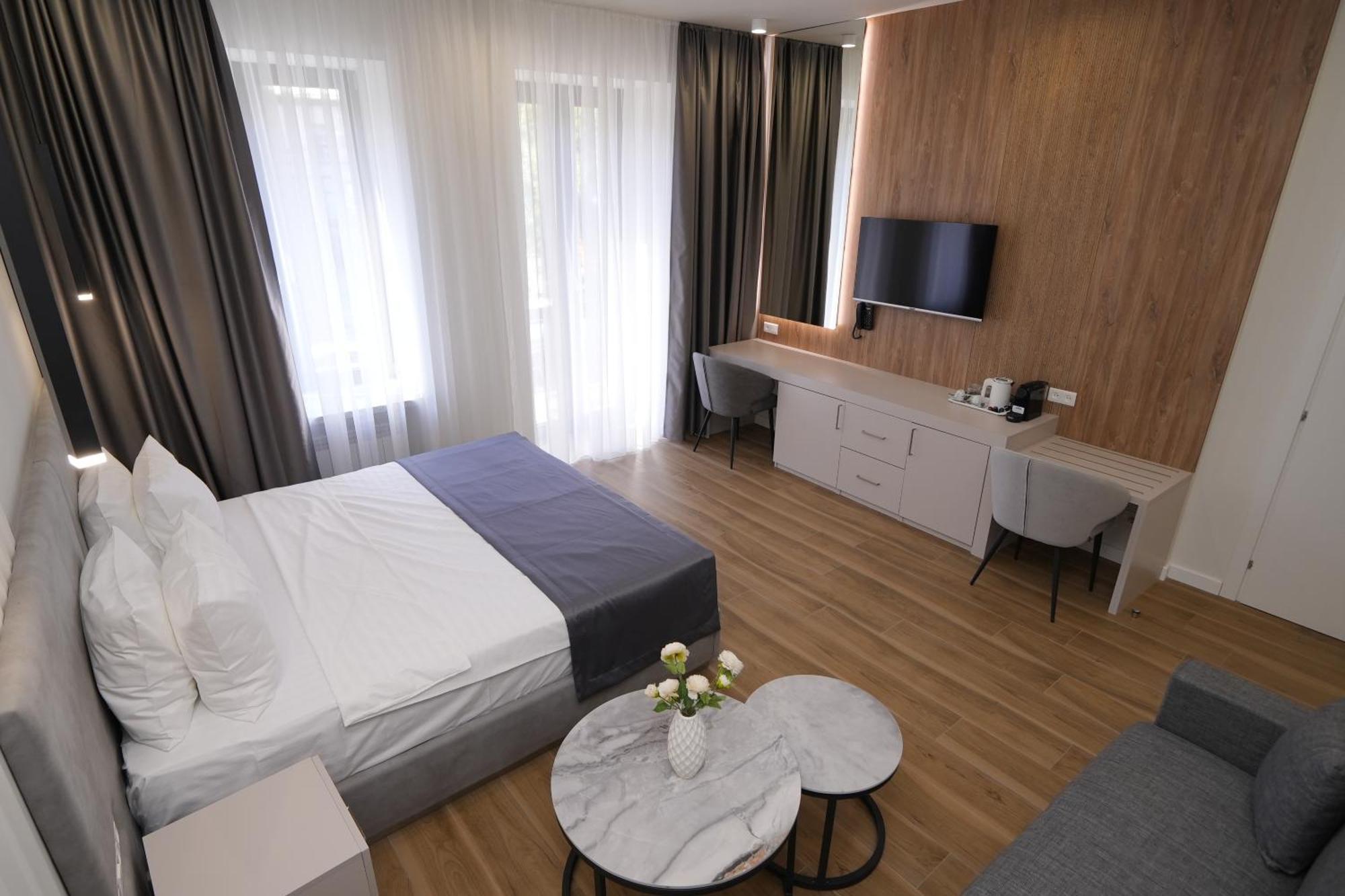 Ser In Hotel Jerevan Exteriér fotografie